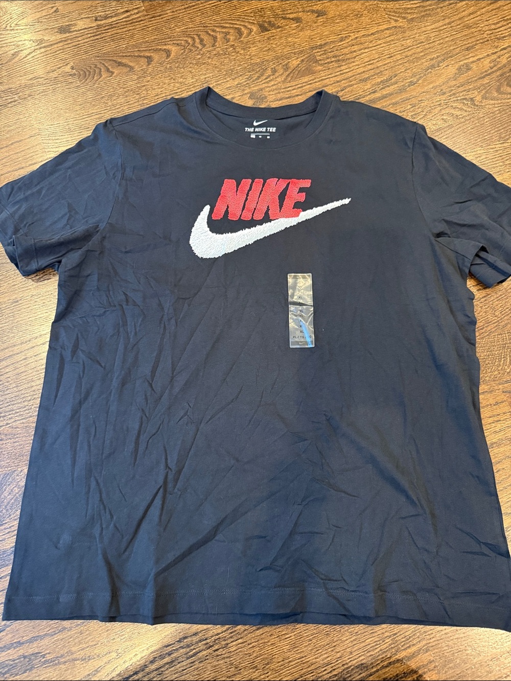 Nike Men’s Black Short-Sleeve Tee with Red Logo and White Swoosh XL